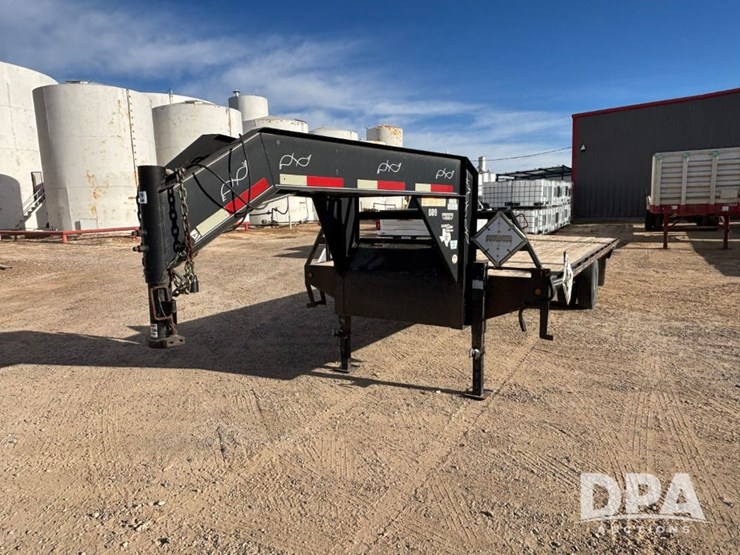 2013-lone-star-gooseneck-trailer-(gp12100,-unit-809)-image-2