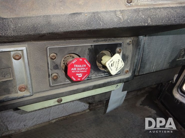 1990-kenworth-liquid-nurse-truck-(pz14113)-image-83