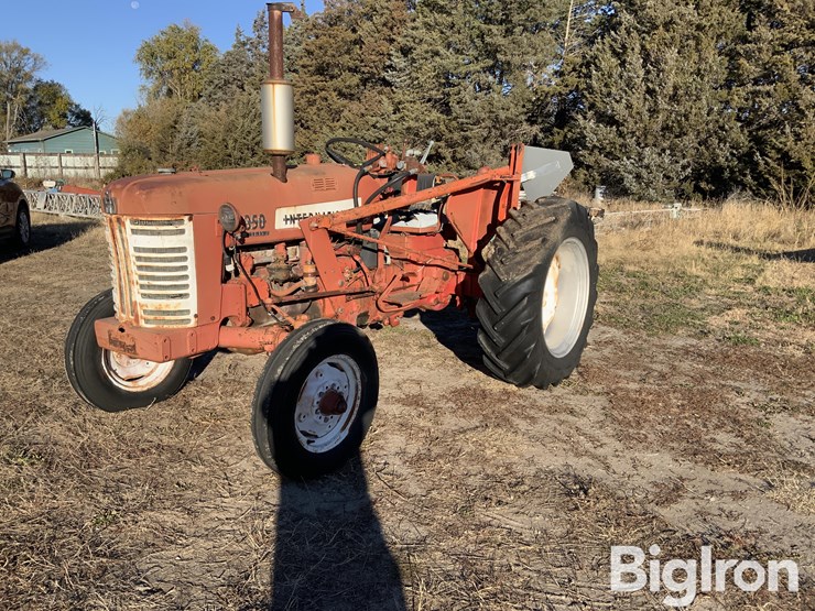 1957-international-350-image-1