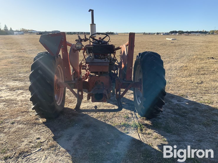 1957-international-350-image-6