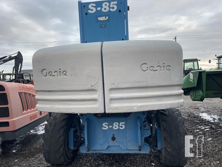 2008-genie-s85-image-11