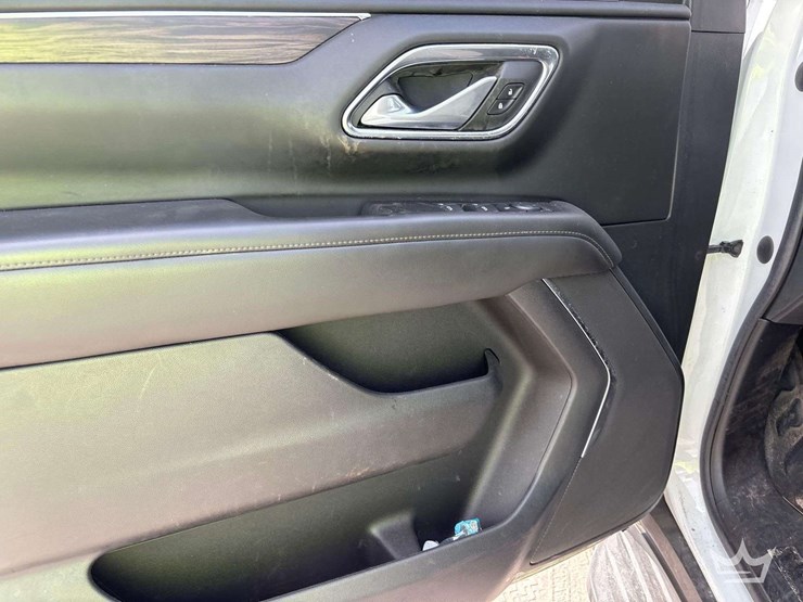 2022-chevrolet-tahoe-image-11