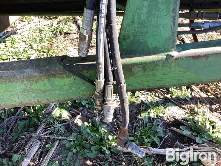 john-deere-450-image-12