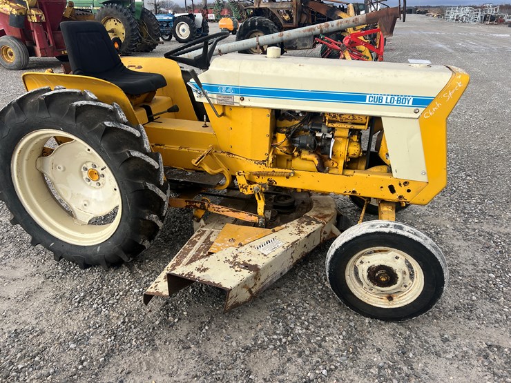 1969-international-cub-image-3