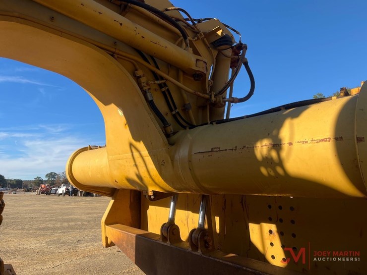 2003-caterpillar-621g-image-13