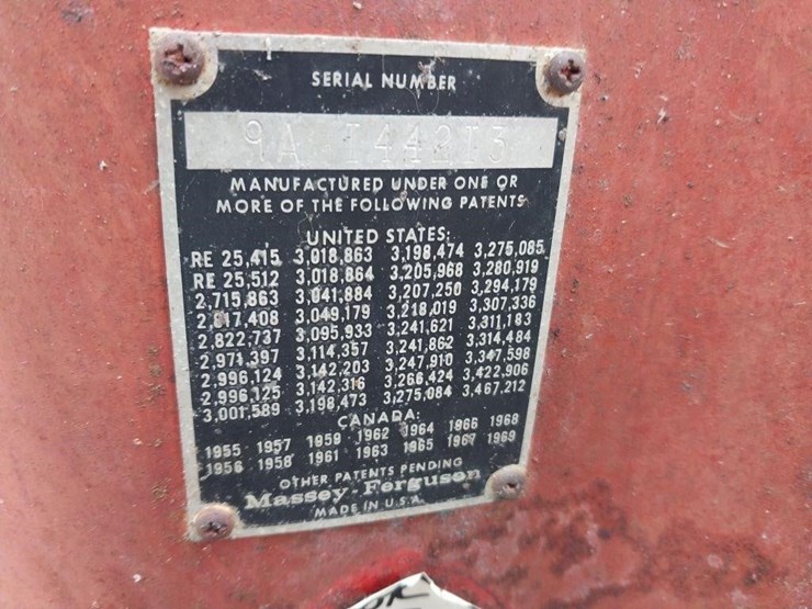 massey-ferguson-135-image-10