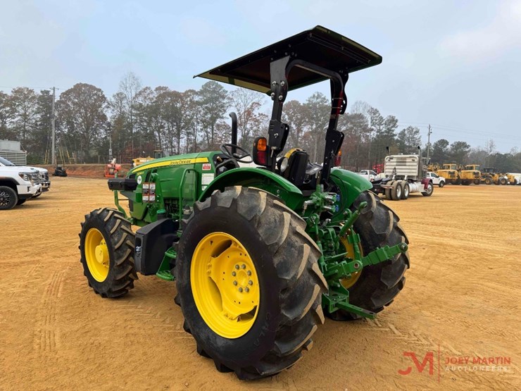 2022-john-deere-5090e-image-3