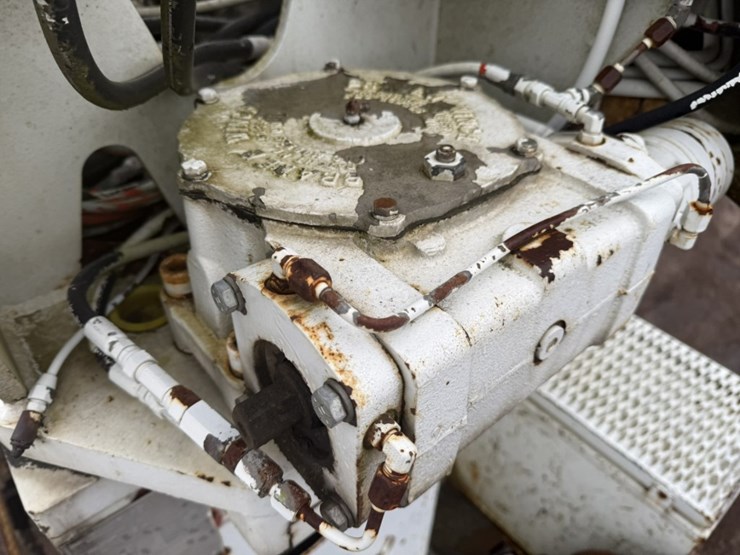 2006-international-7300-image-50