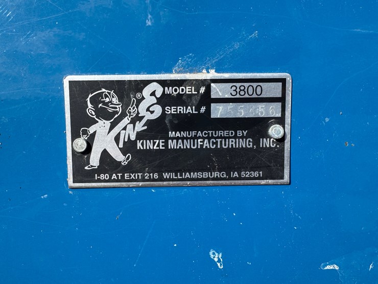 kinze-3800-image-13