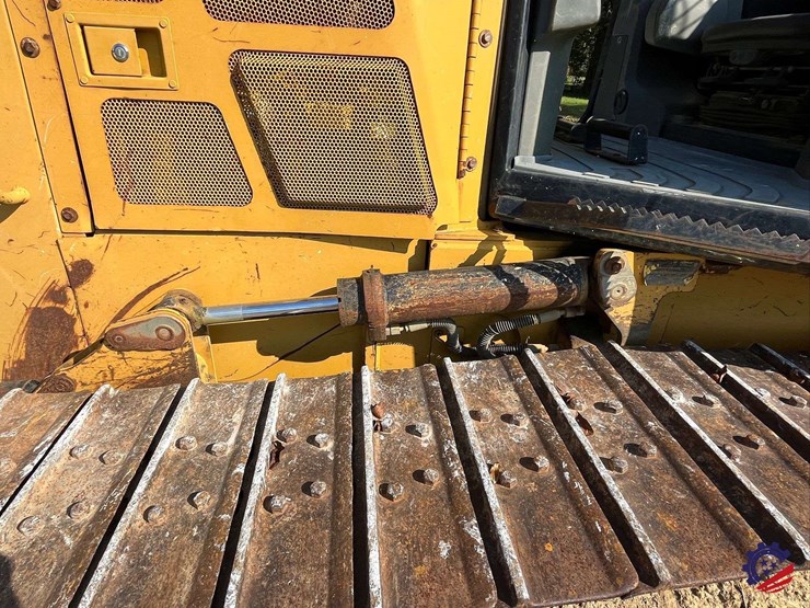 2017-caterpillar-d5k2-xl-image-27