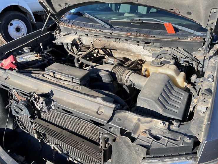 2012-ford-f150-xlt-image-36