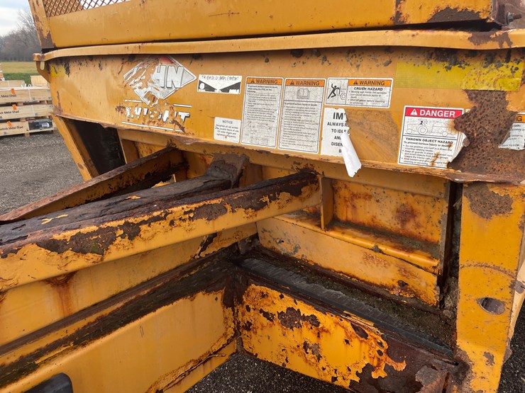 kuhn-knight-2044-image-14