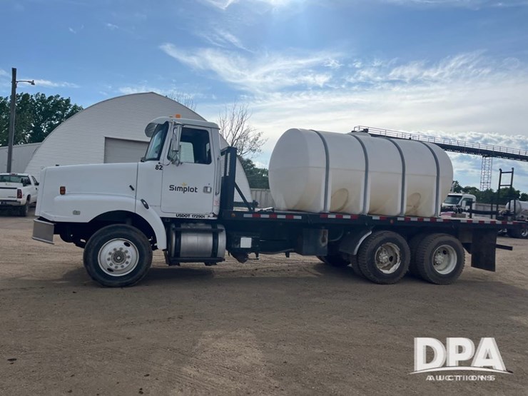 1993-white-gmc-liquid-truck-(dr8592-unit-129952)-image-20