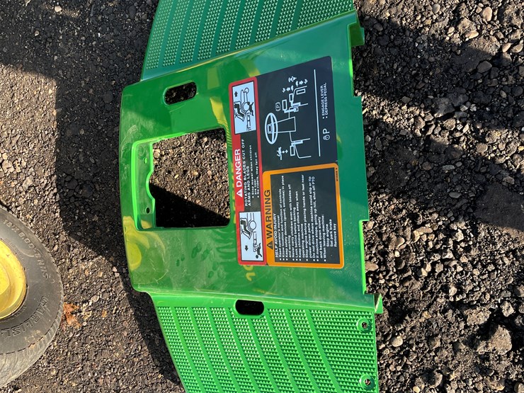 john-deere-f725-image-19