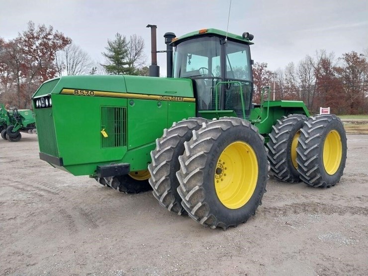 john-deere-8570-image-1
