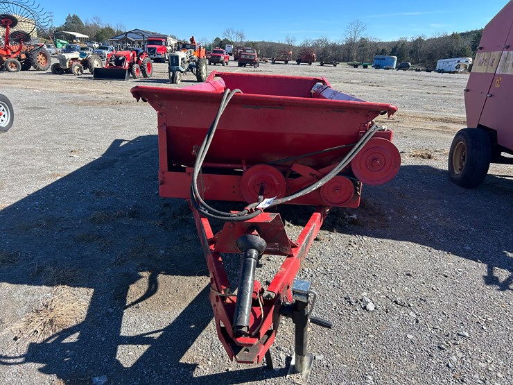 massey-ferguson-205-image-3
