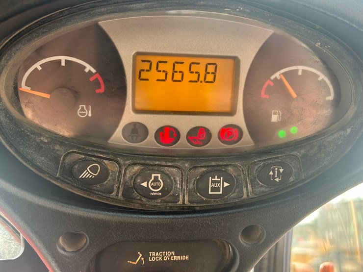 2021-bobcat-t770-image-9