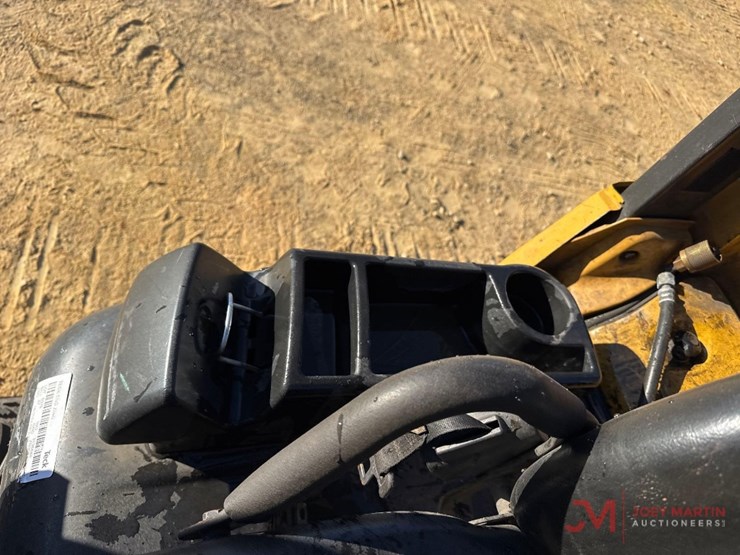 caterpillar-2c5000-image-15