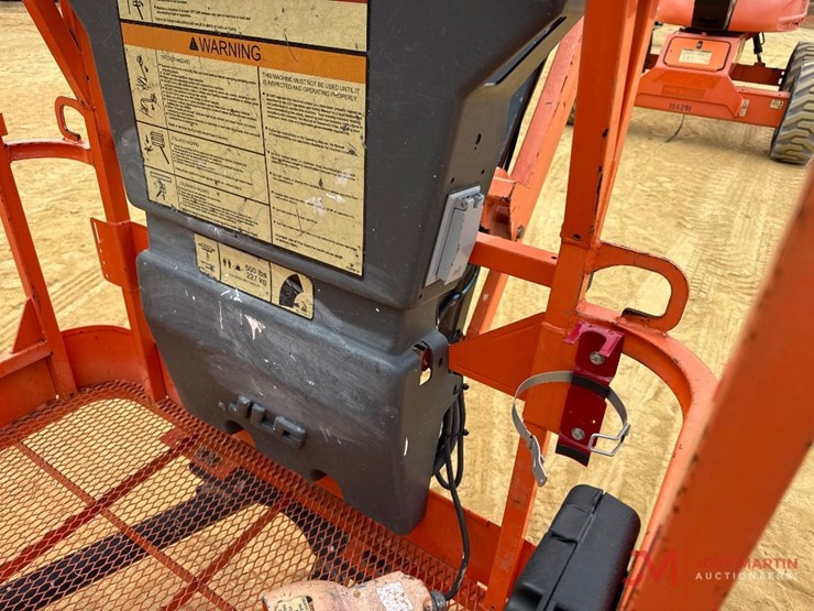 2015-jlg-e600jp-image-9