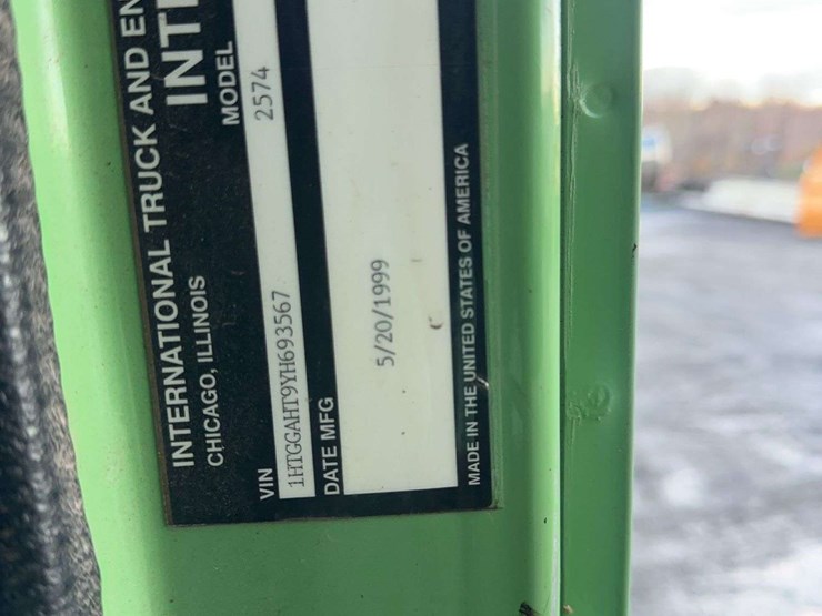 2000-international-2574-image-28