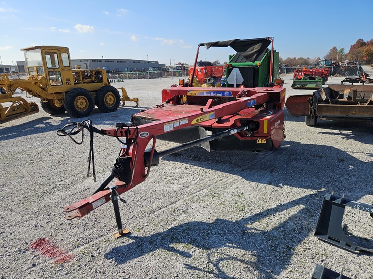 2014-new-holland-h7320-image-12