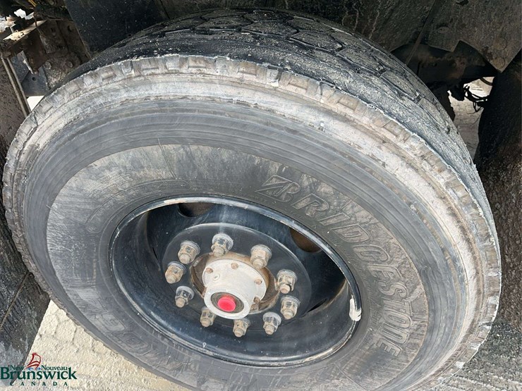 1999-international-2574-image-9