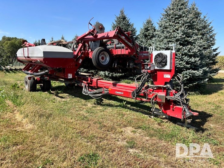 2012-case-ih-1240-image-22