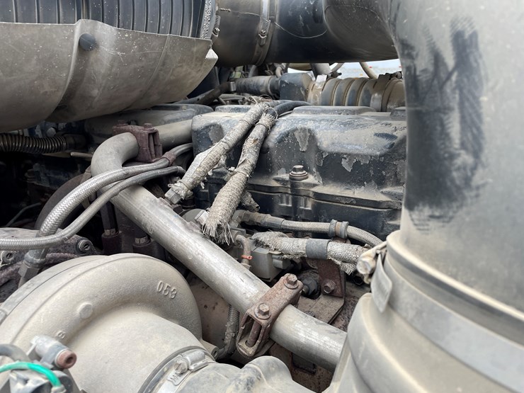 #1061-•-2004-mack-cx613-tandem-axle-day-cab-semi-tractor-(has-wi-title)-image-42