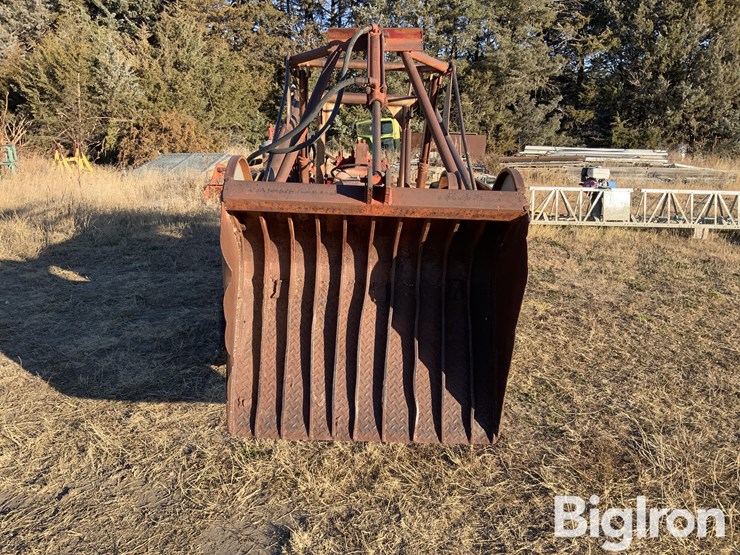 ford-tractor-image-2