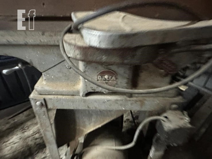 delta-jointer-&-stand-image-4