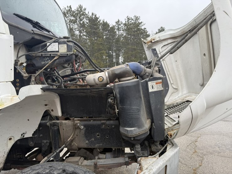 2002-caterpillar-3126-image-19