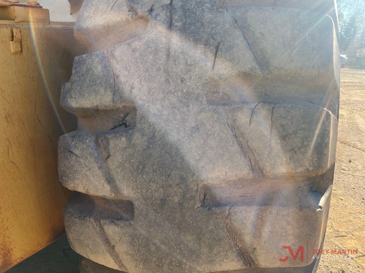 2003-caterpillar-621g-image-7