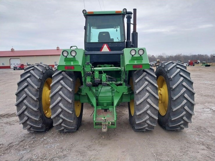 john-deere-8570-image-5