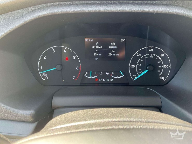 2025-ford-transit-image-13