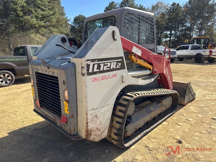2018-takeuchi-tl12r2-image-2
