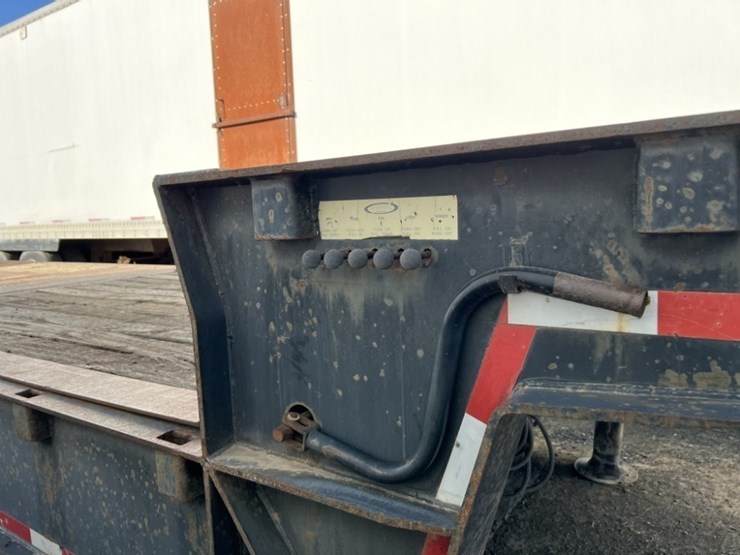 2006-ledwell-tri-axle-step-deck-trailer-image-2