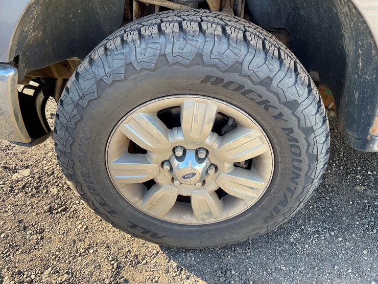 2012-ford-f150-xlt-image-44