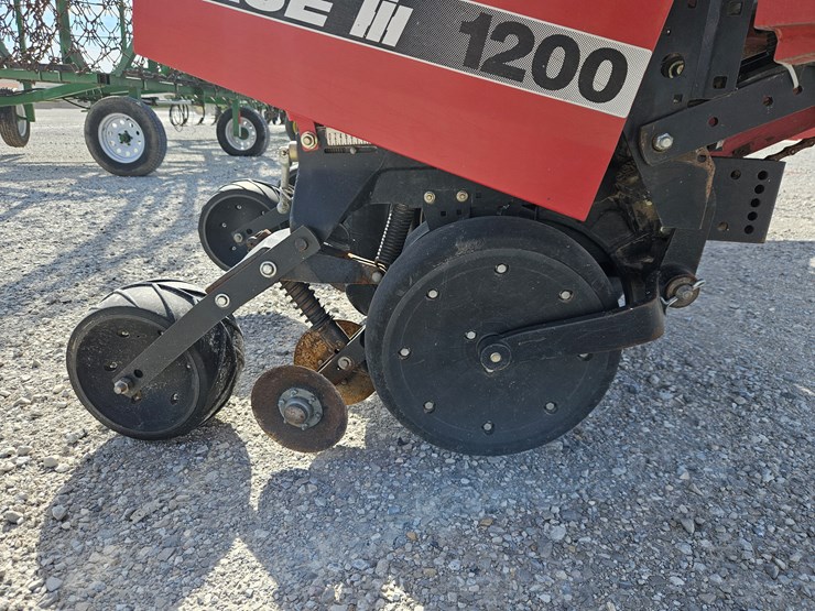 case-ih-1200-image-11
