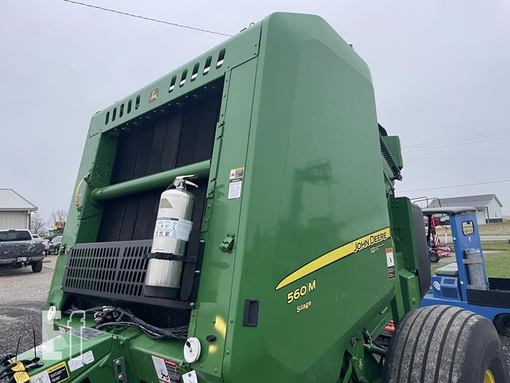 2022-john-deere-560m-image-4