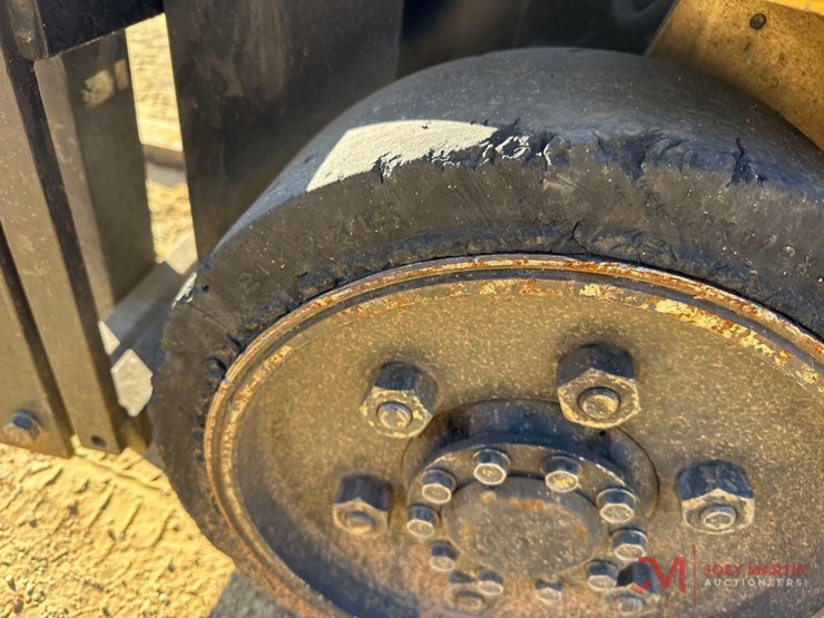 caterpillar-gc25k-image-8