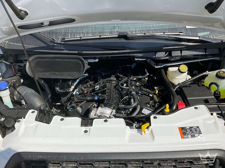 2025-ford-transit-image-5