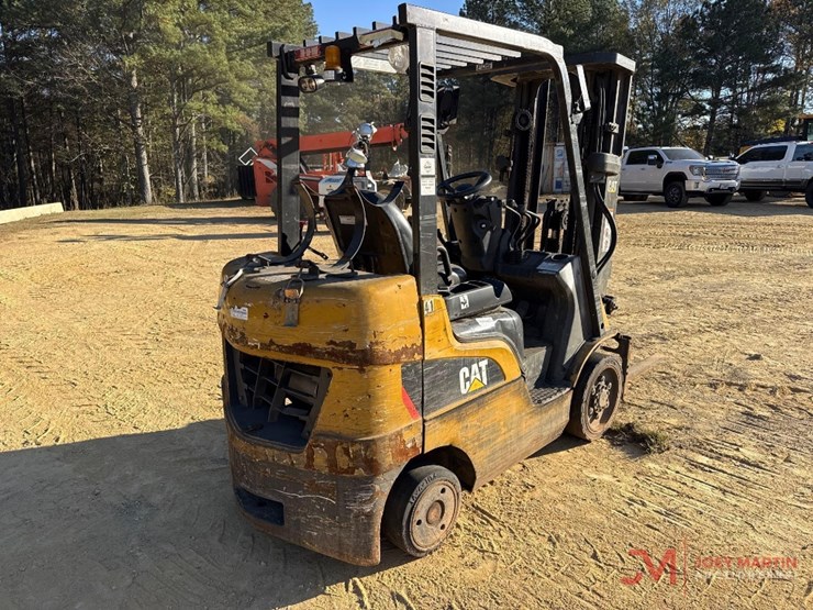 caterpillar-2c5000-image-2