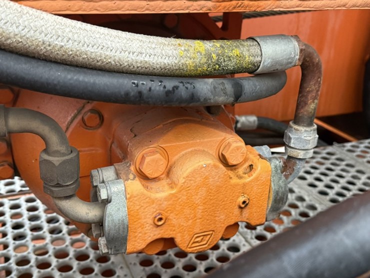 #1836-•-2002-tor-truck-corp-dr-4280-watson-drill-image-86