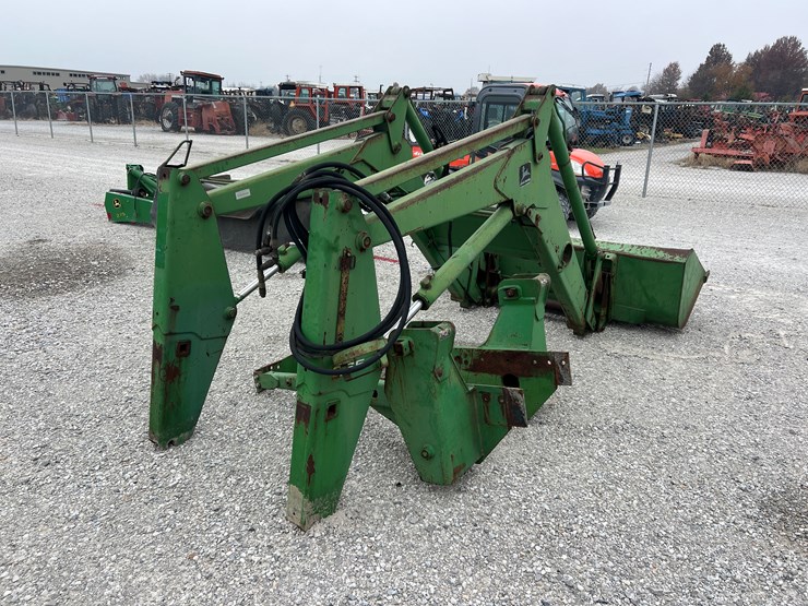 john-deere-265-image-6