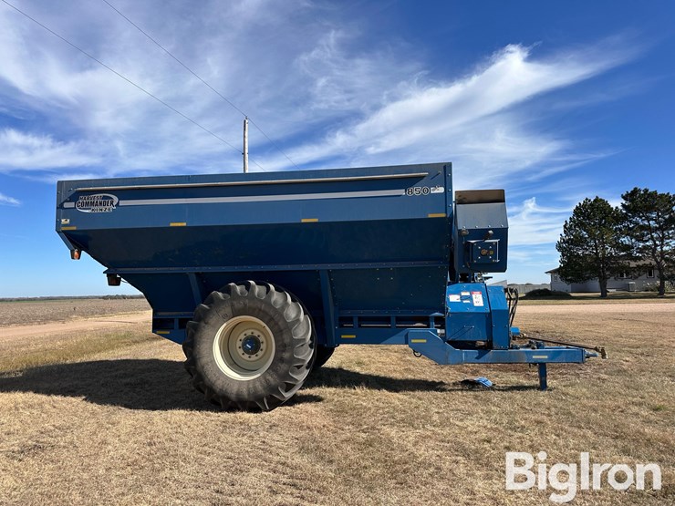 2003-kinze-850-image-4