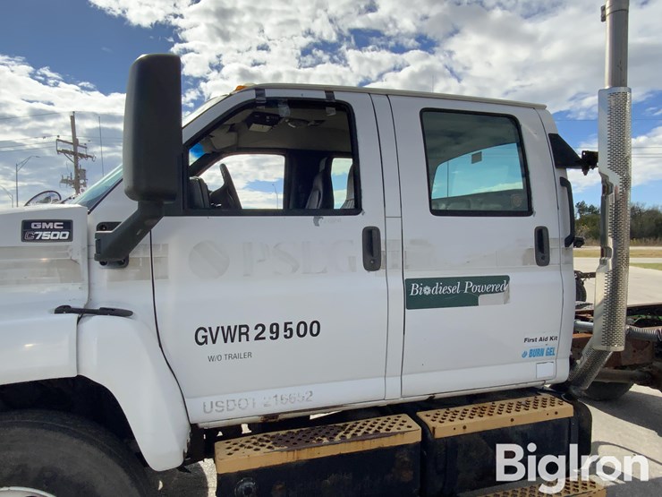 2005-gmc-topkick-image-15