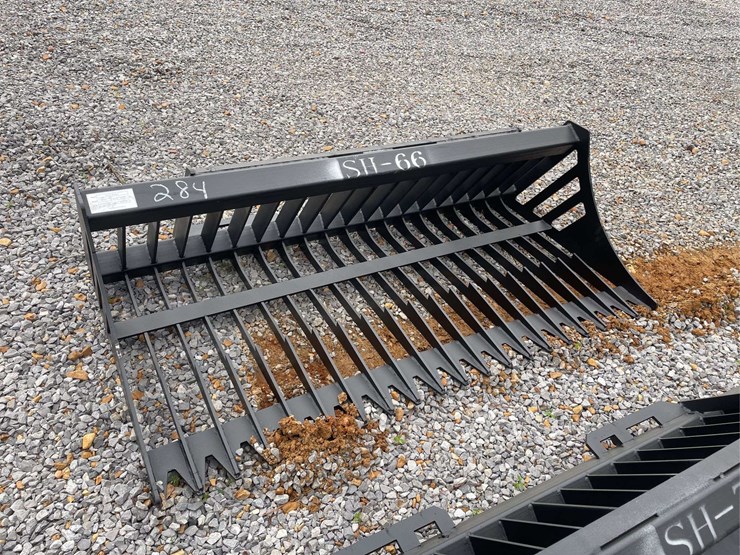 greatbear-66-inch-rock-bucket-image-1