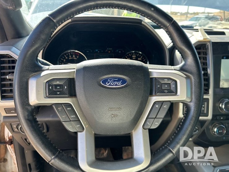 2018-ford-f150-lariat-image-41