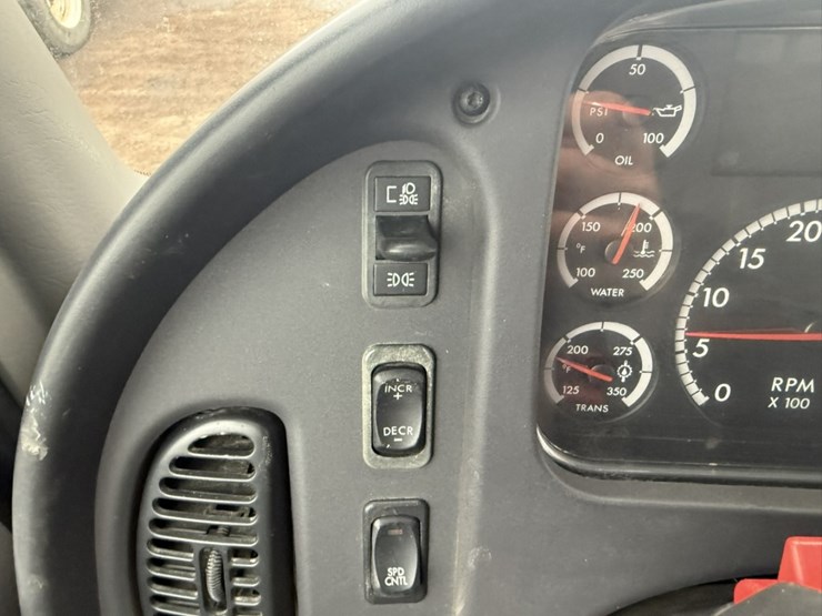 2006-caterpillar-c7-image-89