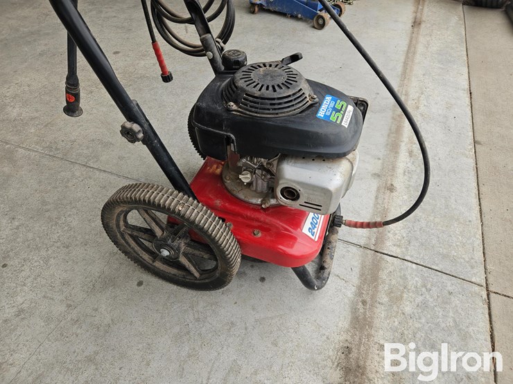 2400-psi-gas-pressure-washer-image-9